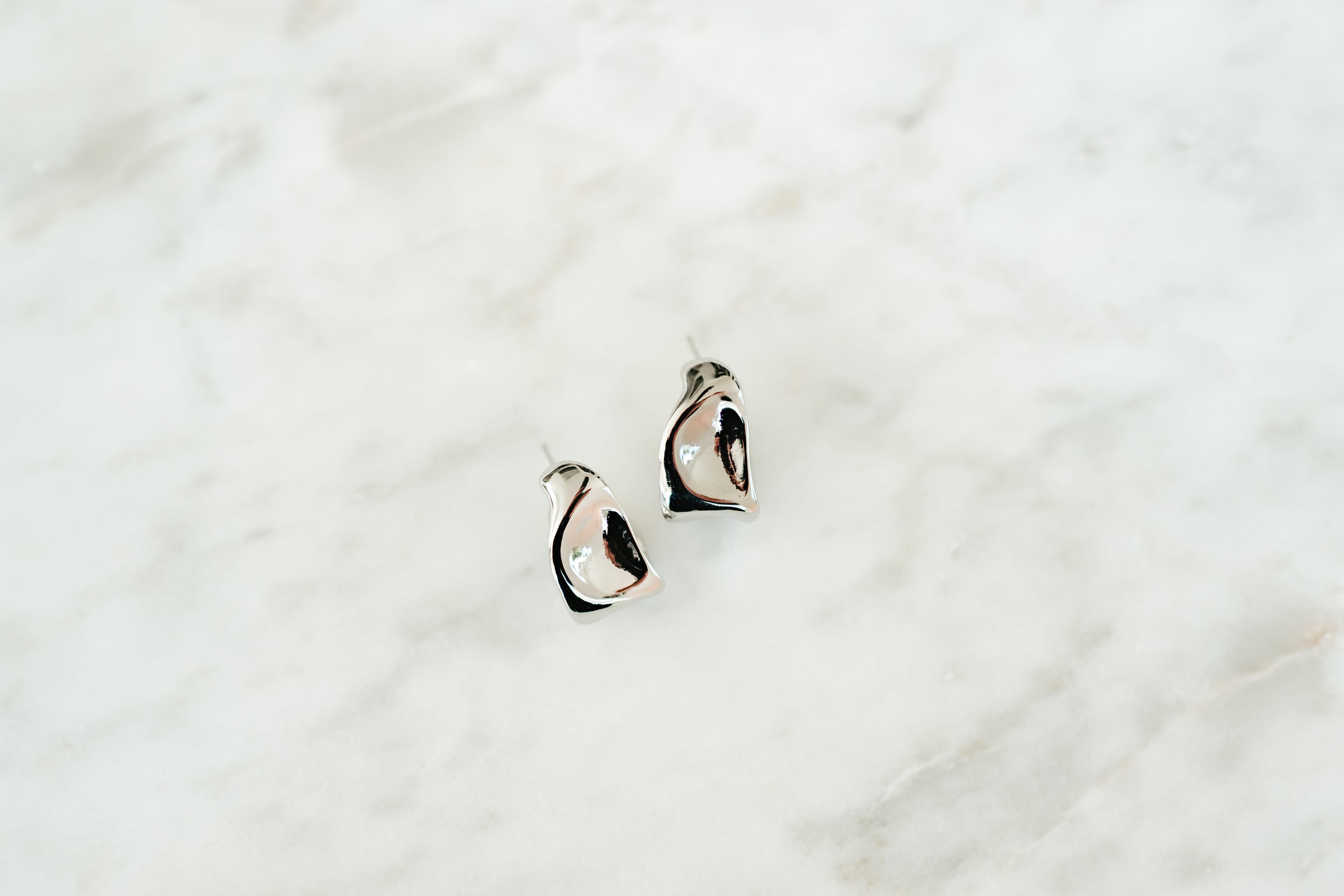 Pinched Chunky Hoop Earrings