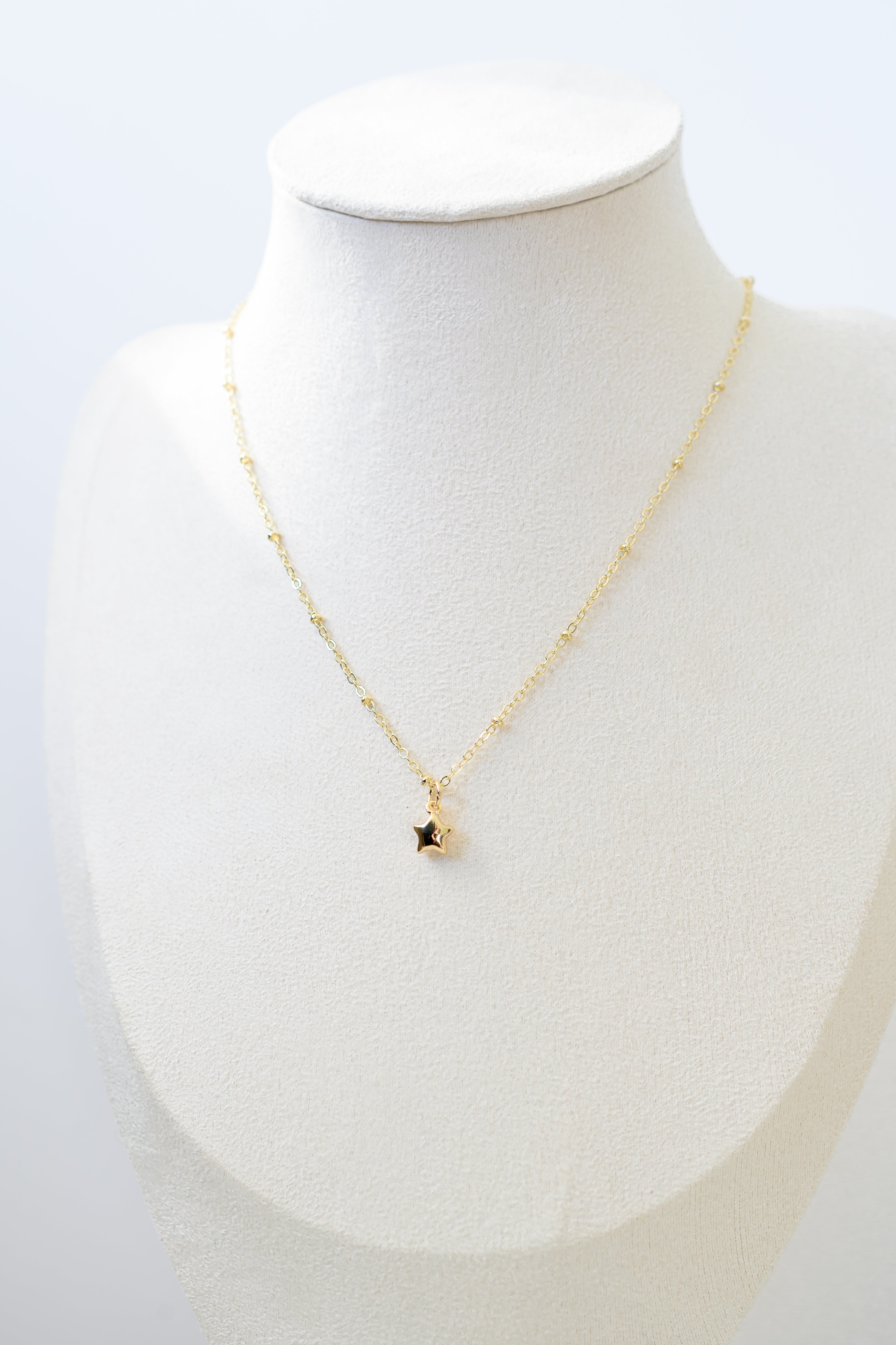 Little Puff Star Necklace